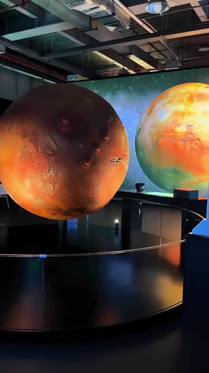 走进科技馆，这里的每个展品都充满了创意和想象力，让我们感受到了科技的美妙与神奇。#厦门科技馆