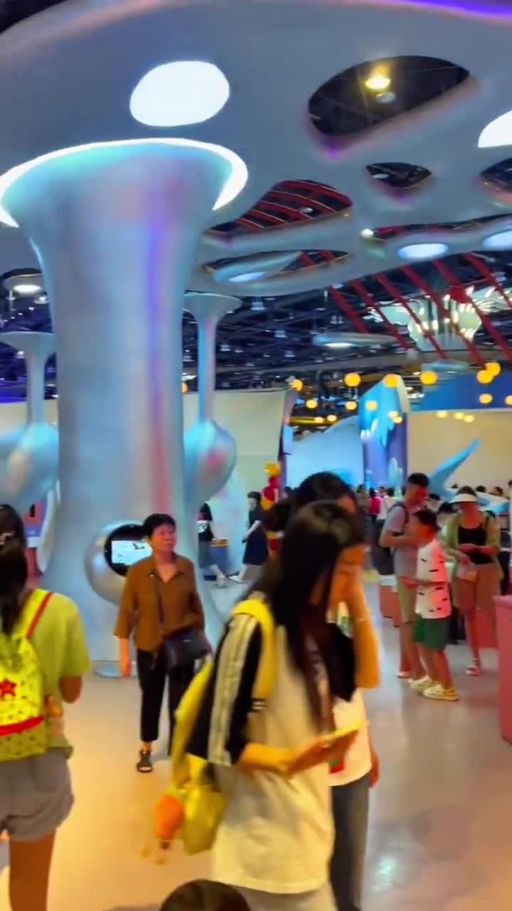 厦门科技馆的机器人也太可爱了吧，周末遛娃再合适不过#厦门科技馆