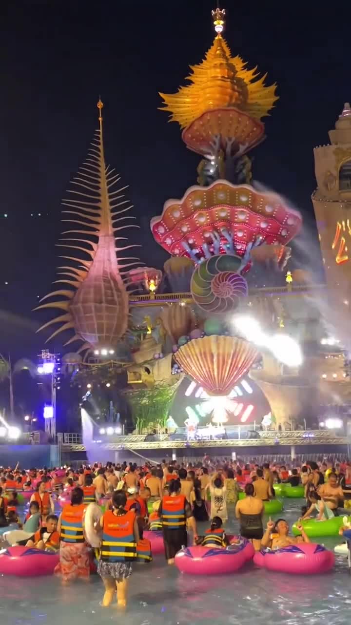 冰凉夏天即将到来，顺德欢乐海岸玛雅海滩水公园欢迎您！您准备好了吗？#佛山市顺德欢乐海岸#自联盟