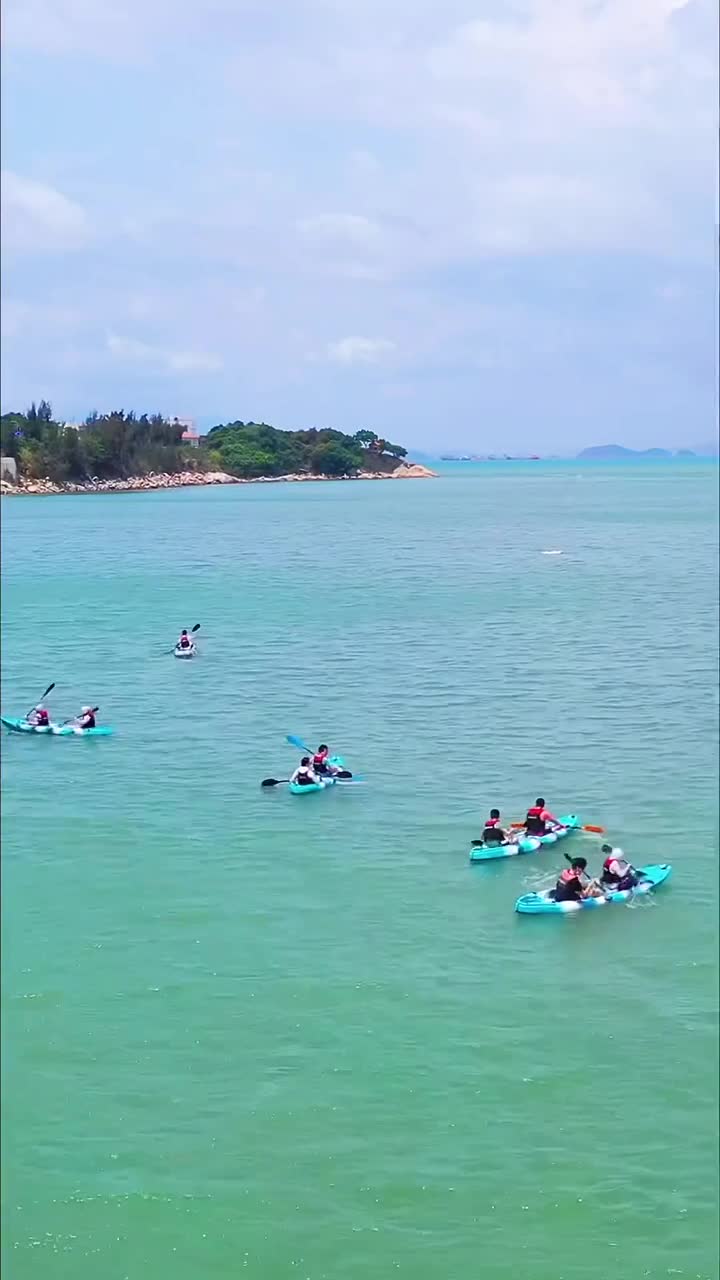 惠州巽寮湾 蓝蓝的 海面在发光！#惠东县巽寮湾	