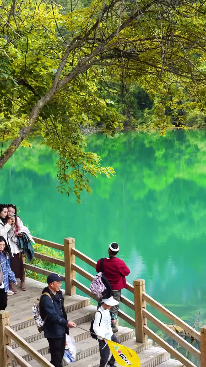 4月的九寨沟直接封神！# 九寨沟风景区#自联盟