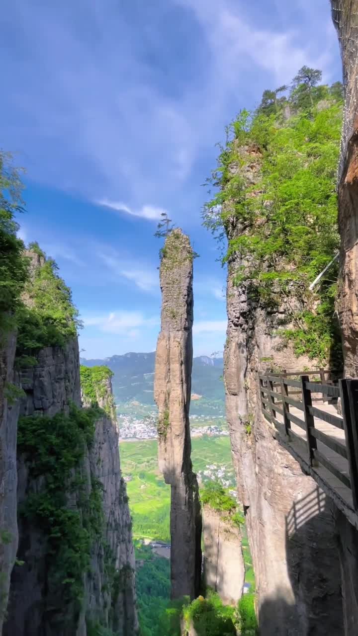 总要来趟恩施，看看这绝美的峡谷风景#恩施大峡谷#自联盟