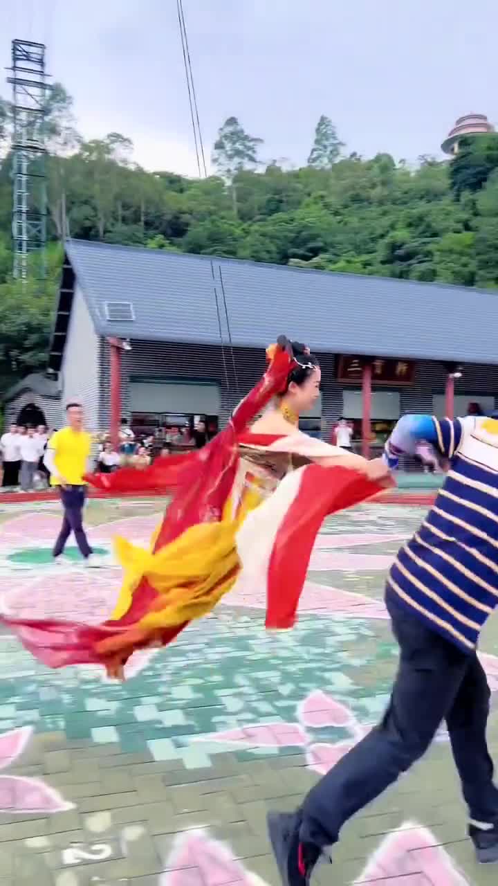 你在我心上，永远闪耀，东莞观音山天外飞仙，圆梦# 东莞观音山 # 观音山天外飞仙 #东莞观音山旅游风景区#自联盟