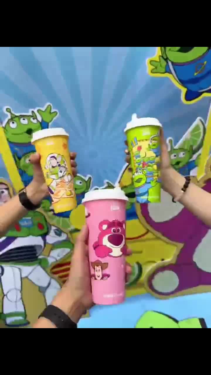 离开茶百道谁还把我当小孩！梦幻联动玩具总动员也太可爱了吧！！# 茶百道 ##茶百道(港惠新天地店)自联盟